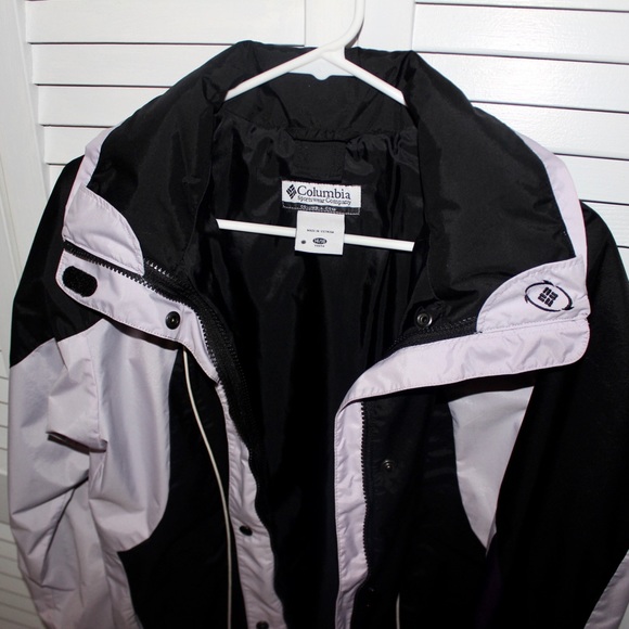 Columbia waterproof jacket - Picture 3 of 4